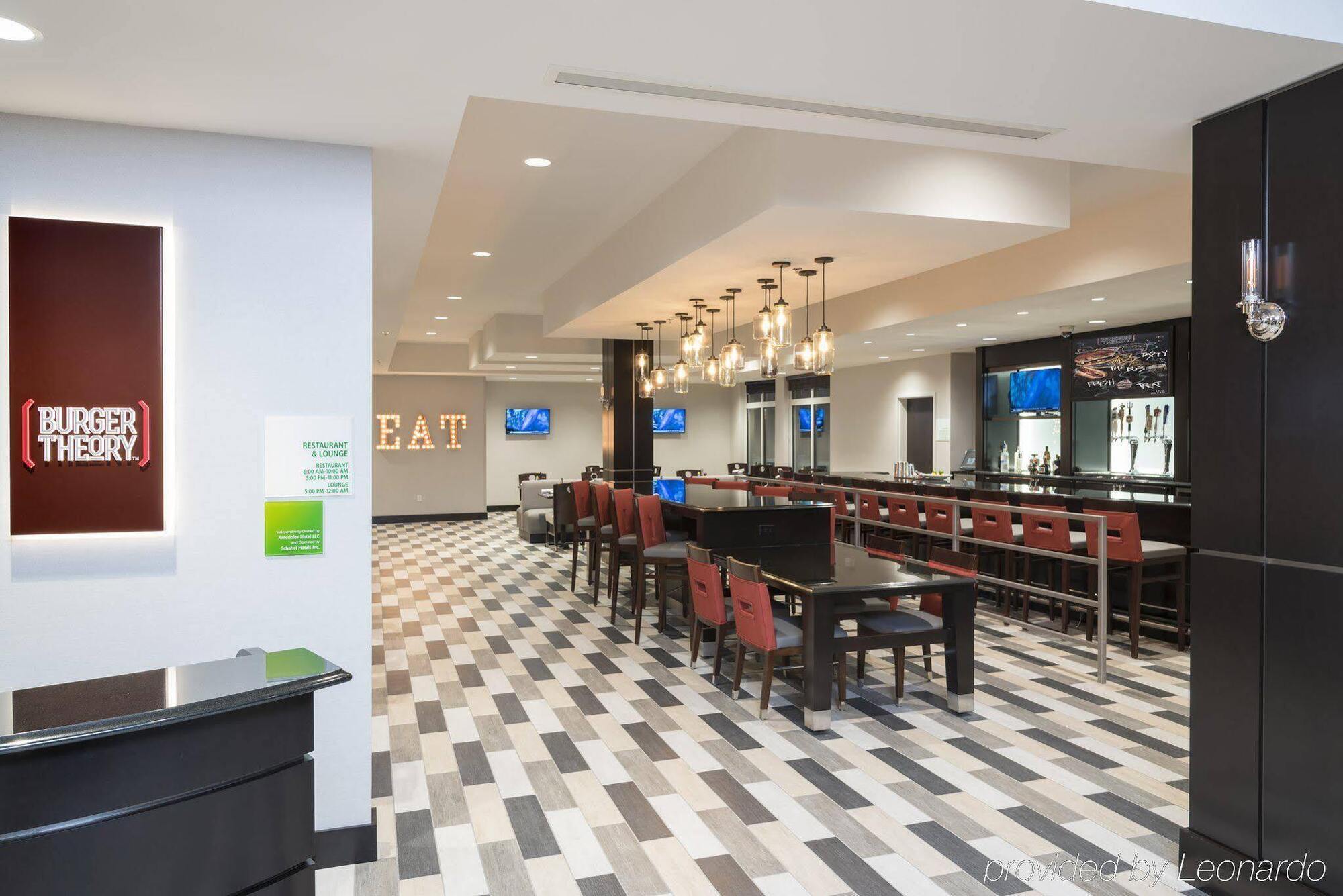 Holiday Inn Indianapolis Airport, An Ihg Hotel מראה חיצוני תמונה